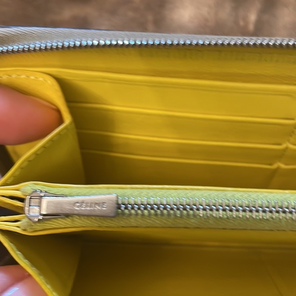 Celine butter soft zippy wallet made in Italy yellow inside pebbled leather - Picture 13 of 13